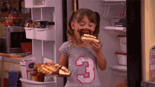 Oof Hungry GIF - Oof Hungry GIFs