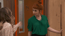 Dont Touch Me Vicky GIF - Dont Touch Me Vicky Viv Turner GIFs