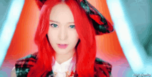 크리스탈 미소 경례 충성 빨간머리 빨강 머리 염색 빨간 빨강 레드 GIF - Krysta Krystal Jung Smile GIFs