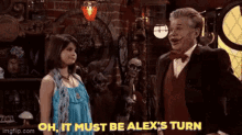 Wizards Of Waverly Place Mr Shuttleby GIF - Wizards Of Waverly Place Mr Shuttleby Selena Gomez GIFs