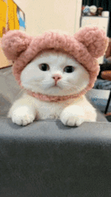 GIF