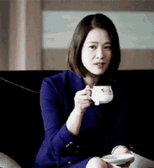 Kim Hyun Joo Khjdang GIF - Kim Hyun Joo Khjdang Lets Have A Coffee GIFs