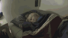 Shaking Bed Kid Bed GIF - Shaking Bed Kid Bed Kevin Bed GIFs