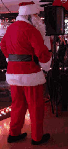 Dance Santa GIF - Dance Santa Christmas GIFs