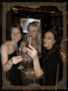 Holiday Party GIF - Holiday Party Selfir GIFs