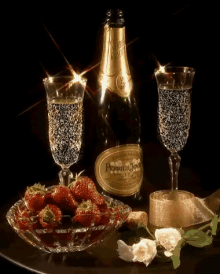 Champagne Strawberry GIF - Champagne Strawberry Drinks GIFs