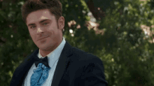 Flirty GIF - Mike And Dave Mike And Dave Need Wedding Dates Mike And Dave Movie GIFs