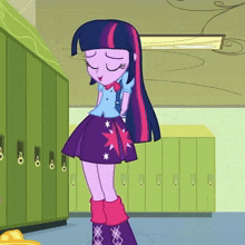 twilight sparkle from my little pony equestria girls is standing in front of a row of green lockers