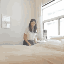 Making Bed Withwendy GIF - Making Bed Withwendy Cleaning GIFs