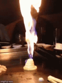 Onion Volcano GIF - Hibachi Cooking Onion GIFs