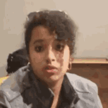 Look Up What GIF - Look Up What Shocked GIFs
