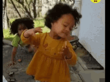 طفلة أطفال رقص روقان دماغ تأمل GIF - Child Kid Children GIFs