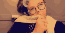 Cassie Selfie GIF - Cassie Selfie Filter GIFs