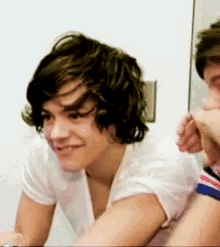 Larry One Direction GIF - Larry One Direction Harry Styles GIFs