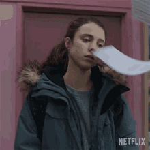 Snap Out Of It Alex GIF - Snap Out Of It Alex Margaret Qualley GIFs