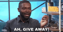 Giveaway Pointing GIF - Giveaway Pointing Prize GIFs