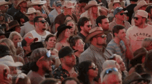 Audience Stagecoach GIF - Audience Stagecoach Crowd GIFs