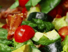 Avocado Bacon Salad Lunch GIF - Avocado Bacon Salad Lunch Salad GIFs