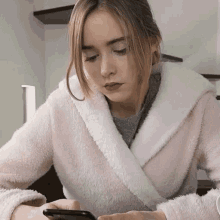 Taylor R Shocked GIF - Taylor R Shocked Text GIFs