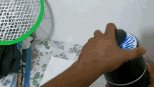Mosquito Pour GIF - Mosquito Pour Insect GIFs