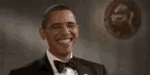 Racconta Una Barzelletta Raccontaci Una Barzelletta Dicci Una Barzelletta Barzellette GIF - Tell Us A Joke Tell Me A Joke Barack Obama GIFs