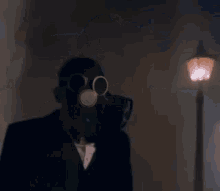 Arthur Shelby Gas Mask GIF - Arthur Shelby Gas Mask Peaky Blinders GIFs