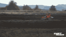 Sharp Curve Dirt Rider GIF - Sharp Curve Dirt Rider Turning GIFs