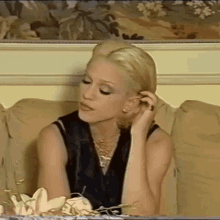 Madonna Bedtime Stories GIF - Madonna Bedtime Stories Interview GIFs
