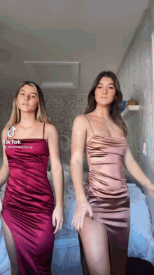 Prom Dress GIF - Prom Dress GIFs