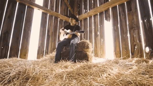 https://media.tenor.com/3_FJpRQyZxQAAAAd/playing-guitar-guitar.gif