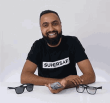 Supersaf Supersaf Tv GIF - Supersaf Supersaf Tv Laugh To Cry GIFs