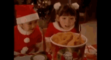 ケンタッキー　ケンタッキークリスマス　メリークリスマース GIF - Kentucky Christmas GIFs