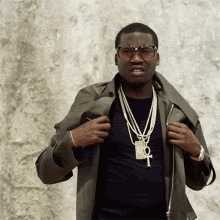 Fix Jacket Meek Mill GIF - Fix Jacket Meek Mill I Dont Know Song GIFs