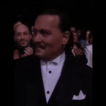 Johnny Depp Cannes GIF - Johnny Depp Cannes Cannesfilmfestival GIFs