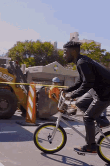 Bicycle Trick Nigel Sylvester GIF - Bicycle Trick Nigel Sylvester Bunny Hop GIFs