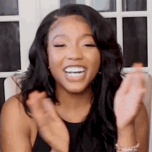 Clapping Courtney Adanna GIF - Clapping Courtney Adanna Courtreezy GIFs
