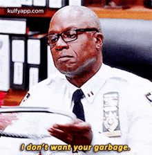 Odon'T Want Your Garbage..Gif GIF - Odon'T Want Your Garbage. Andre Braugher Person GIFs