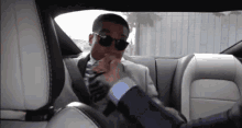 Offcanny Tie Grab GIF - Offcanny Tie Grab Business GIFs