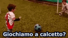 Calcetto Calcio Giocare Sport Calciatore Colpire Goal GIF - Five A Side Football Football Football Player GIFs