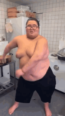 Sumo Sumo Wrestler GIF - Sumo Sumo Wrestler Flossing GIFs