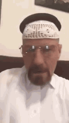 Walter White Breaking Bad GIF - Walter White Breaking Bad Muslim GIFs