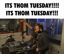 Its Thom Tuesday Radiohead GIF - Its Thom Tuesday Radiohead Thom Yorke GIFs
