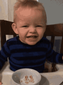 Avoid Distracted GIF - Avoid Distracted Baby GIFs