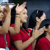 No One Cameraman After Every Boundary.Gif GIF - No One Cameraman After Every Boundary Gif Cricket GIFs