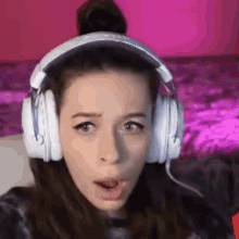 Shocked Hannah GIF