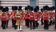 Irish Guards GIF - Irish Guards GIFs