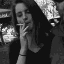 Lana Del Ray Smoke GIF - Lana Del Ray Smoke Smoking GIFs