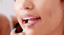 Beynika Lipstick GIF - Beynika Lipstick Beyonce GIFs