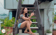 Laughing Anya Singh GIF - Laughing Anya Singh Never Kiss Your Best Friend GIFs