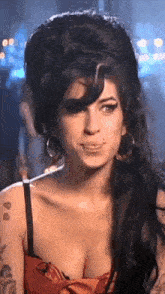 Amy Amy Winehouse GIF